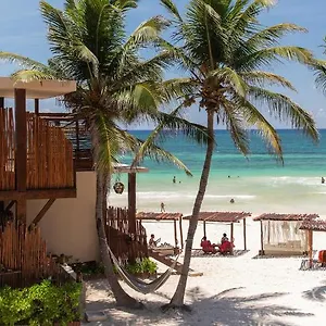 La Zebra Tulum, A Small Luxury Hotel
